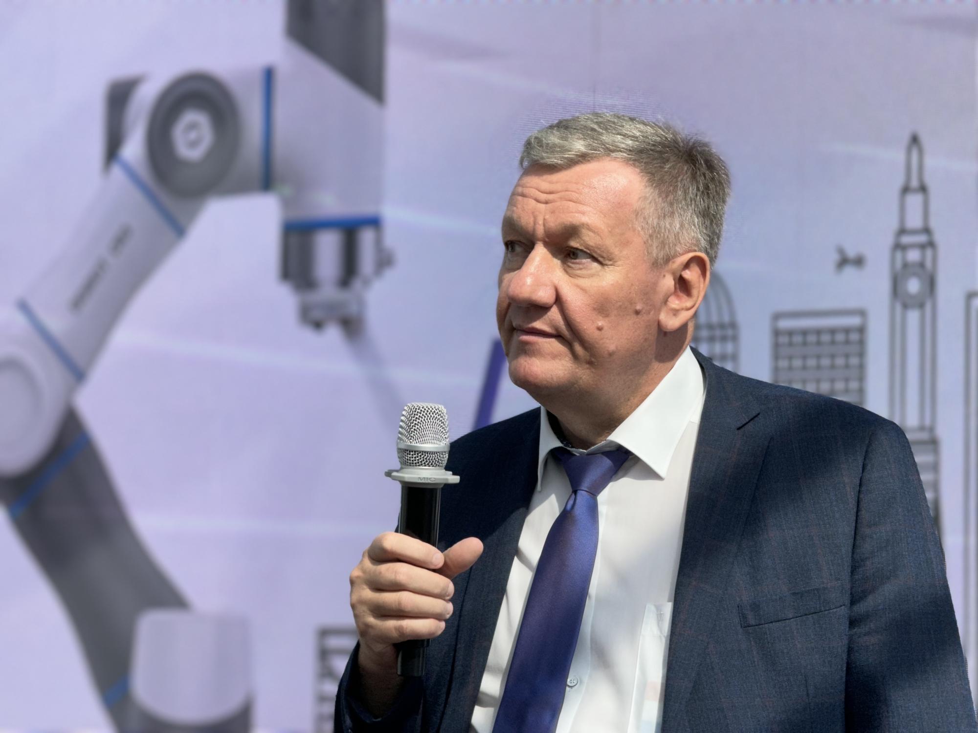 Роботизаторы на берегах Волги: в Самаре прошла ежегодная конференция «ВолгаРобот» Роботизаторы на берегах Волги: в Самаре прошла ежегодная конференция «ВолгаРобот»